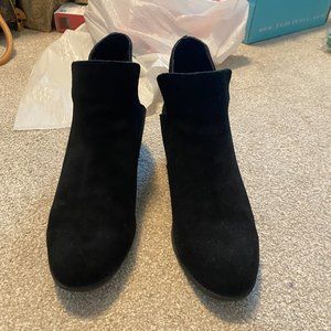 Me Too Black Suede Bootie, Size 9.5